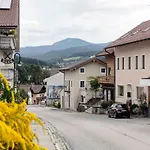 Schlosserhaus