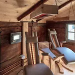 Schlosserhaus * Lam