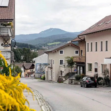 Schlosserhaus