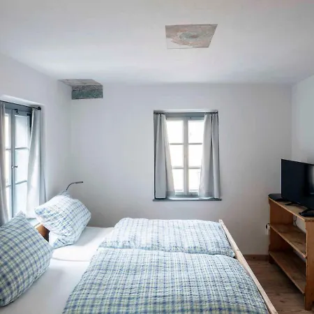 Schlosserhaus Hébergement de vacances *